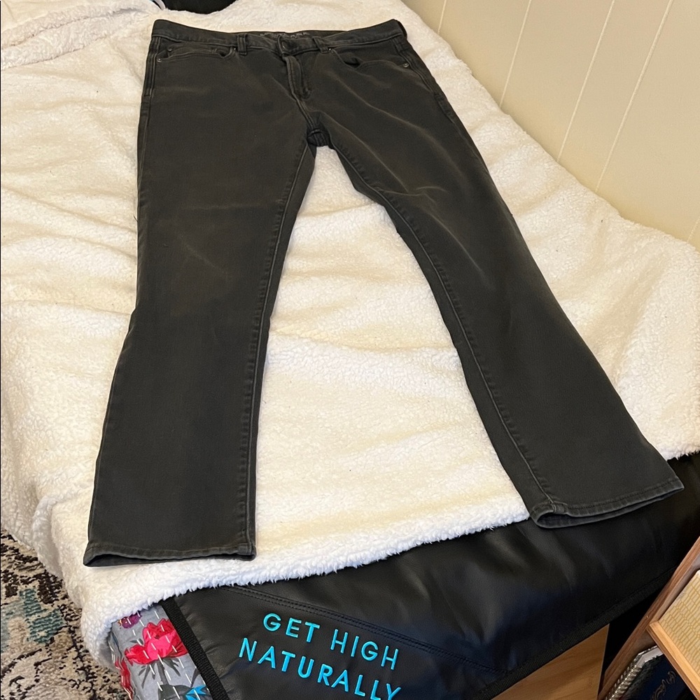Banana Republic The Traveler Pants